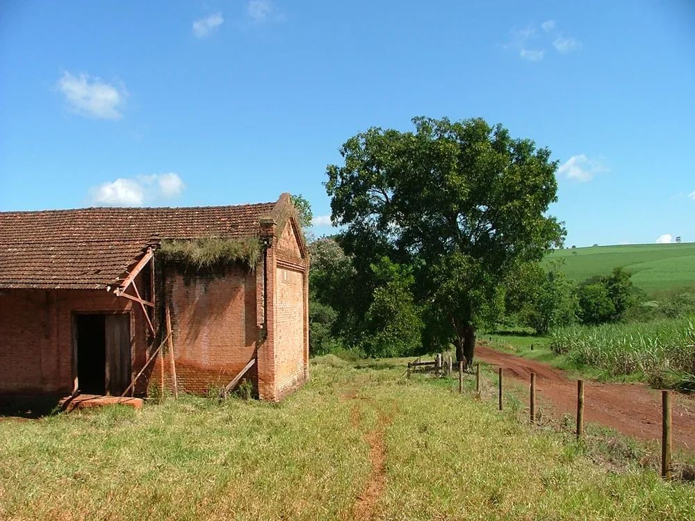 Estação Manoel Amaro antes da restauração — registro 4