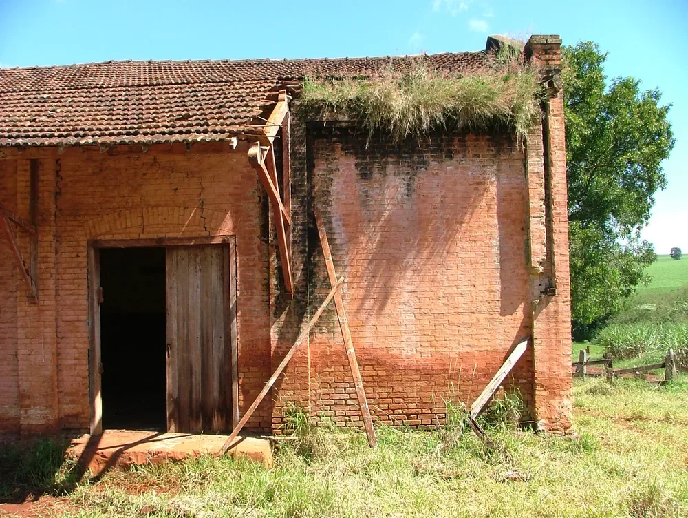 Estação Manoel Amaro antes da restauração — registro 5