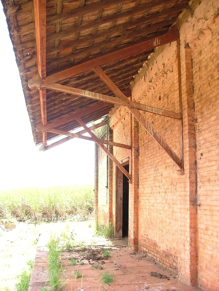 Estação Manoel Amaro antes da restauração — registro 6
